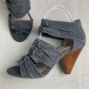 SEYCHELLES Special Edition Gray Leather (Suede) Sandals 3.5" Heel Strappy Size 7